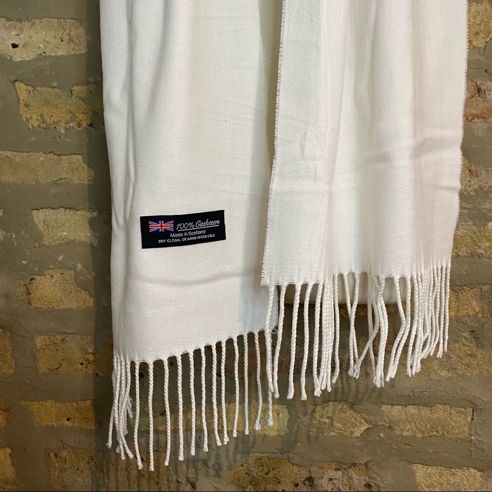 100% CASHMERE WHITE IVORY SCARF - Picture 2 of 6